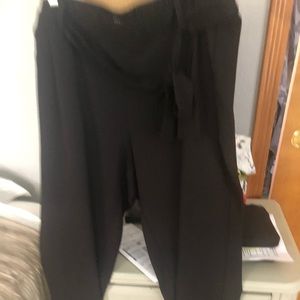 Black trouser with tie and cuffs